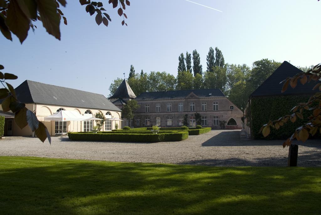 B&B Chateau Bagatelle Frasnes-lez-Anvaing Esterno foto