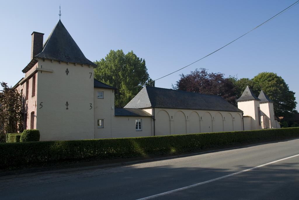 B&B Chateau Bagatelle Frasnes-lez-Anvaing Esterno foto