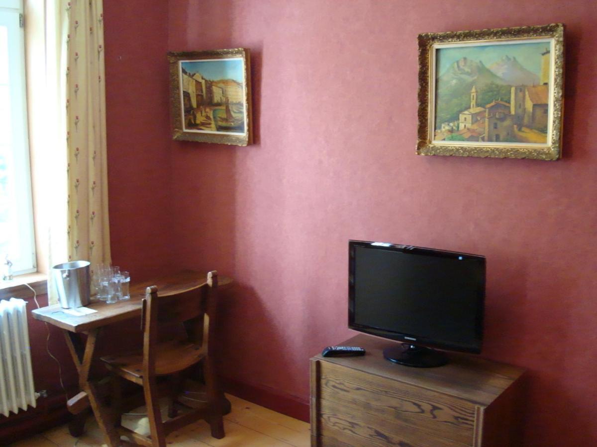 B&B Chateau Bagatelle Frasnes-lez-Anvaing Camera foto